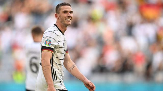 Stake-60分钟变身“戈神斯”！勒夫赌对了这件真蓝黑大杀器